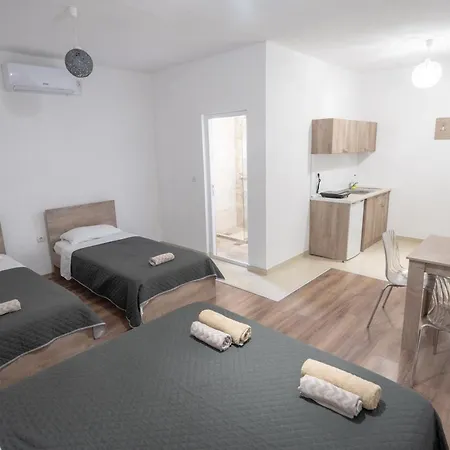 Luna Apartamento *